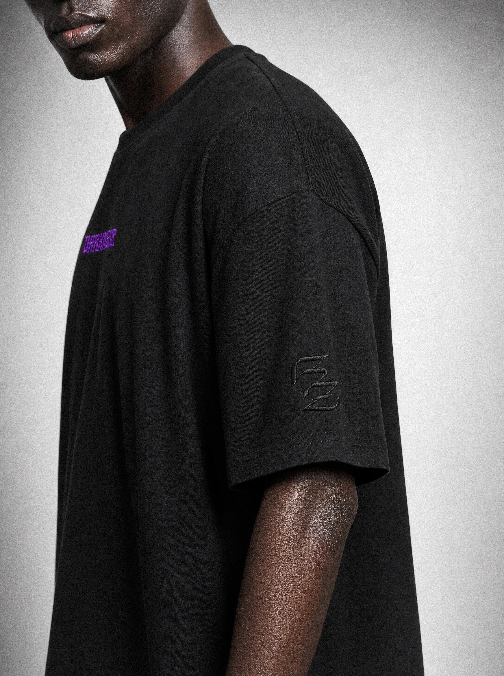DARKNESS HEAVYWEIGHT TEE